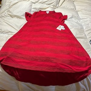 True red LuLaRoe Carly size XL never worn